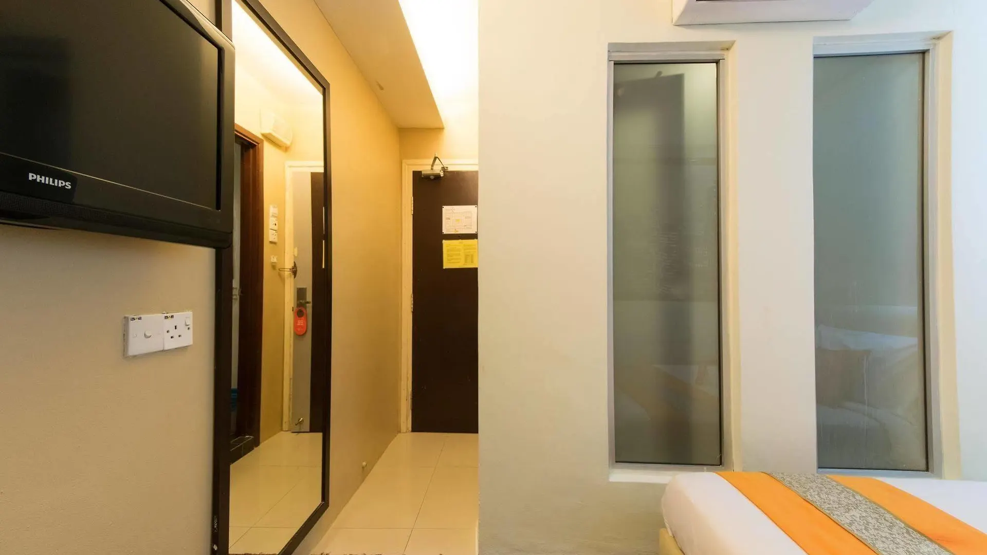 Hotel Rae Bukit Bintang Kuala Lumpur 2*,